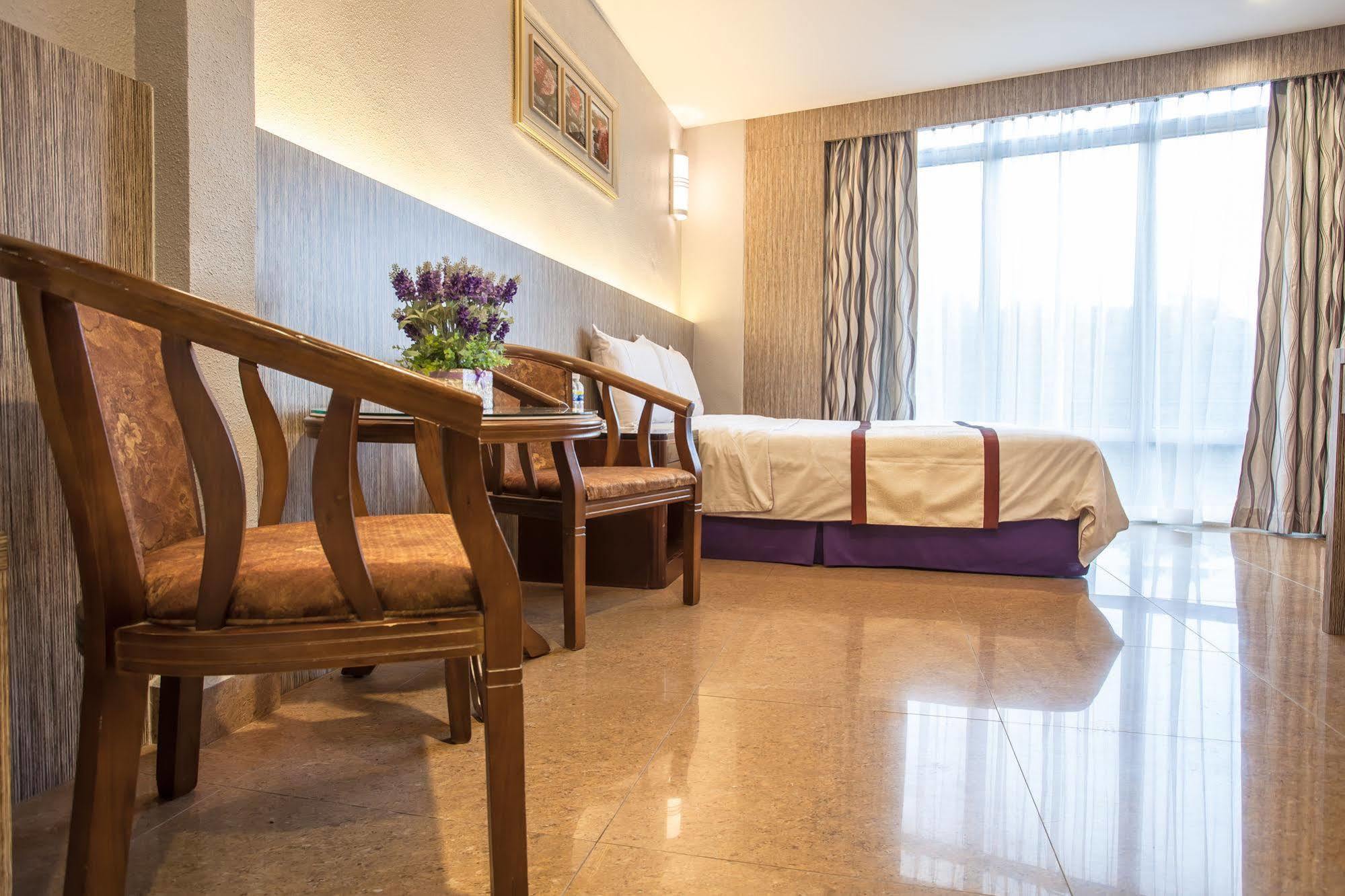 Lavender Inn Nusa Bestari 조호르 바루 외부 사진