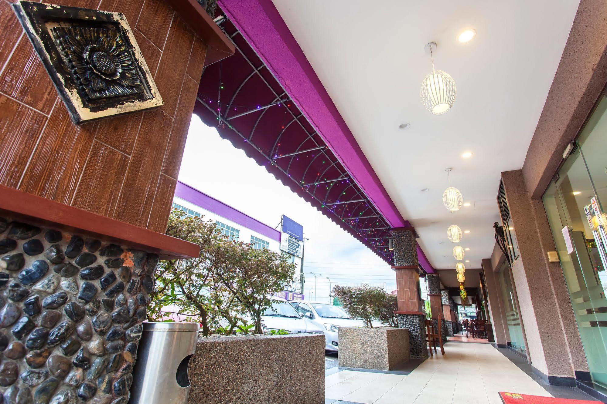 Lavender Inn Nusa Bestari 조호르 바루 외부 사진